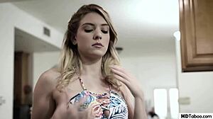 Stor kuk, stora naturliga bröst: Ett tabu college-studenters fetischäventyr